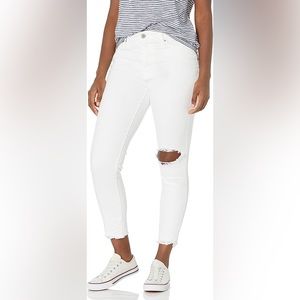 Levi’s 721 High Rise Skinny Ankle White Jeans